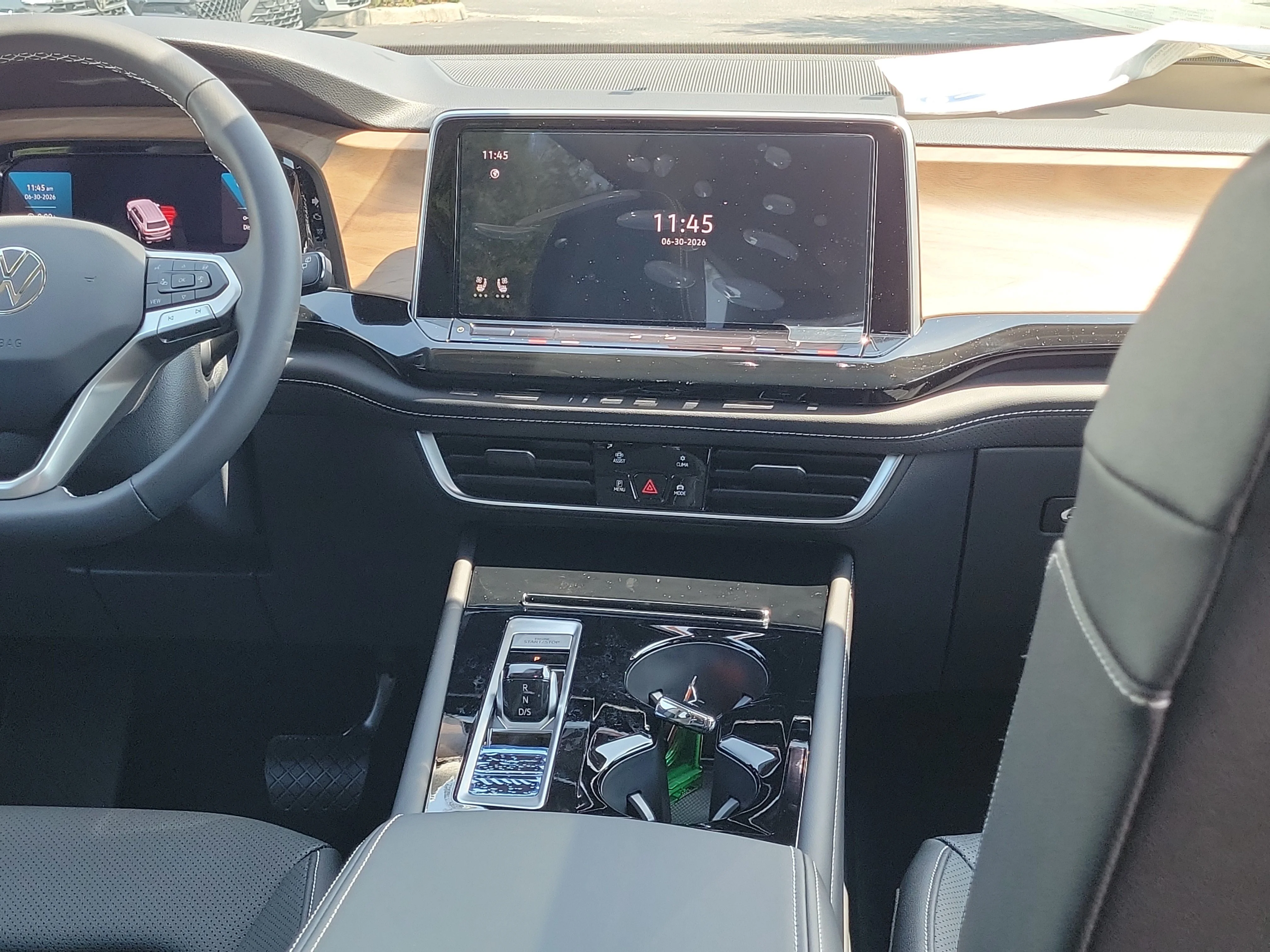 New 2026 Black Volkswagen SE w/Technology image 5