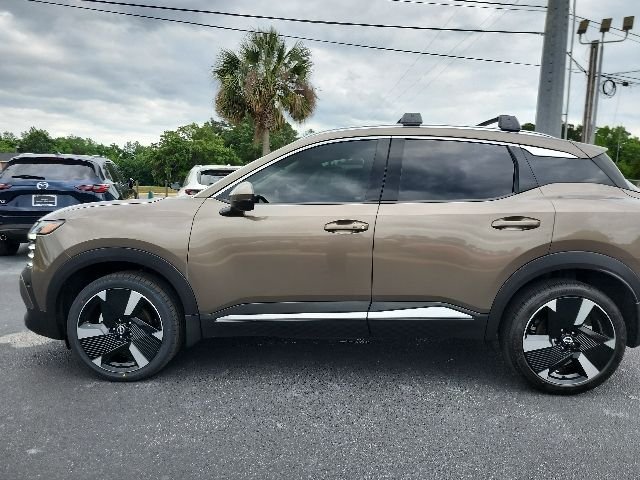 Used 2025 Brown Nissan SR image 12