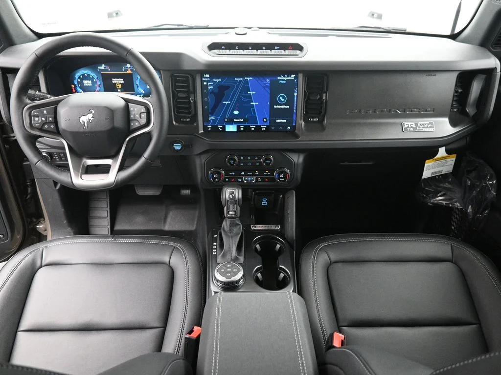 New 2025 Marsh Gray Ford Badlands image 19