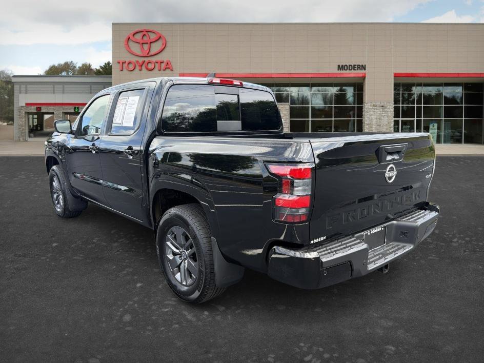 Used 2025 Super Black Nissan SV image 6