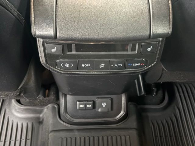 2023 Toyota Highlander Platinum - Photo 14