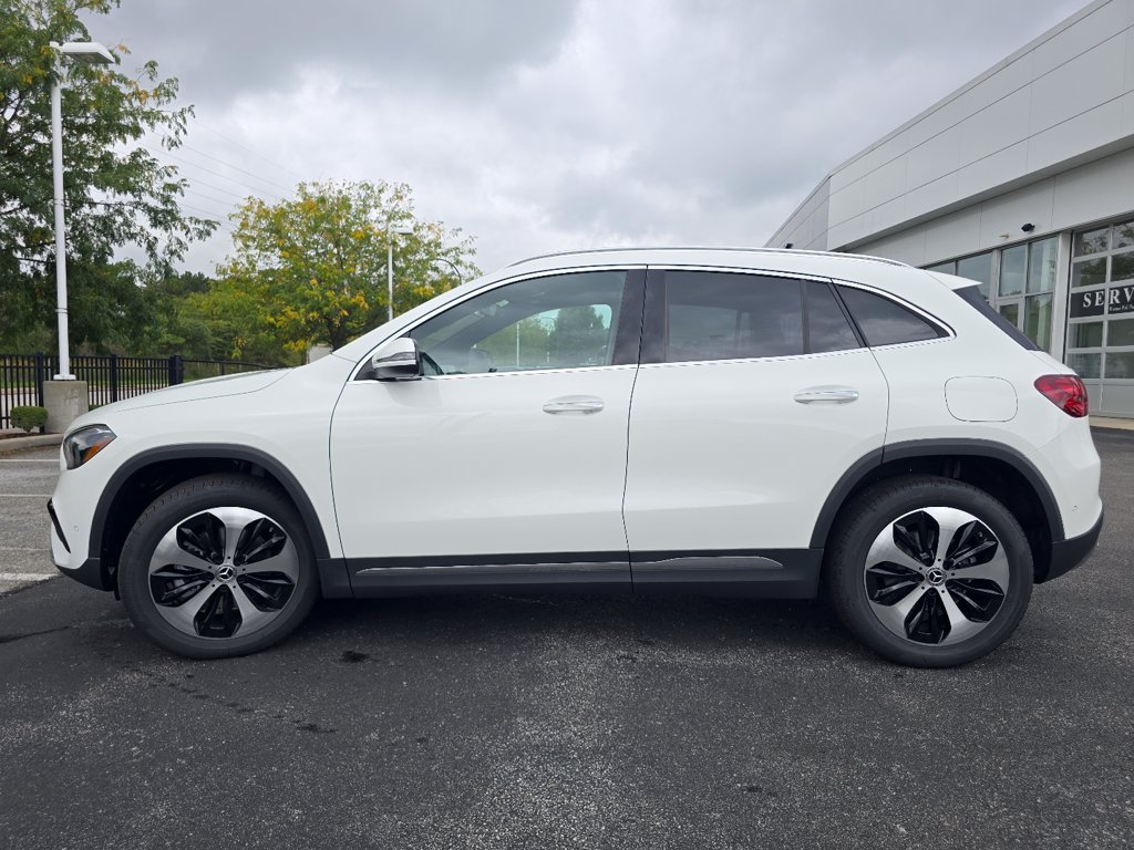 New 2026 Polar White Mercedes-Benz GLA 250 image 21