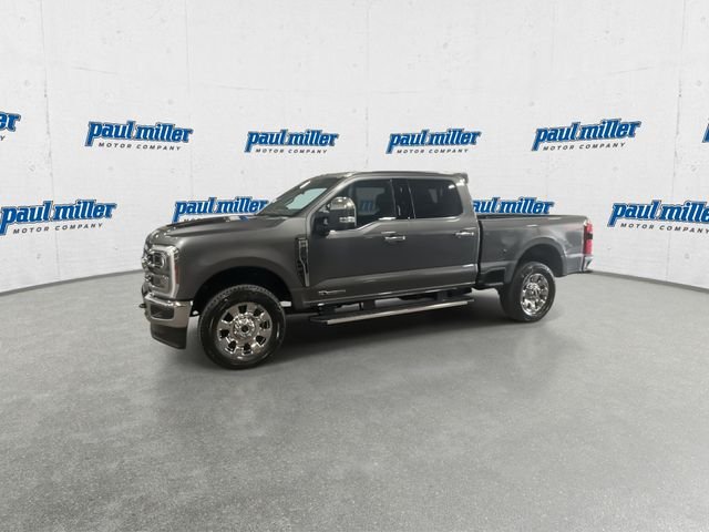 New 2026 Gray Ford Lariat image 5