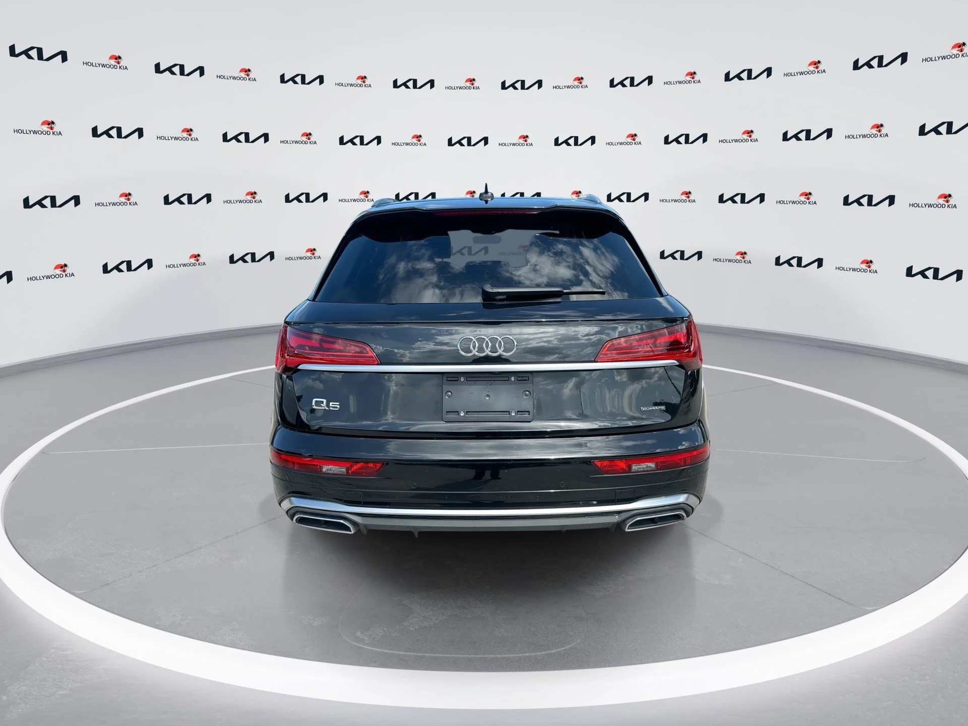 Used 2023 Black Metallic Audi S line Premium Plus image 7