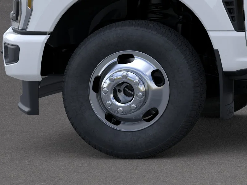 New 2026 Oxford White Ford F-350® XL image 19