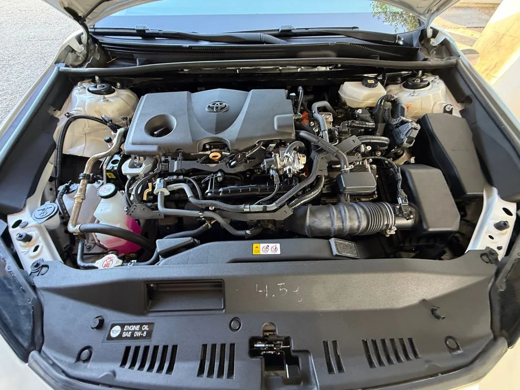 Used 2025  Toyota LE image 20