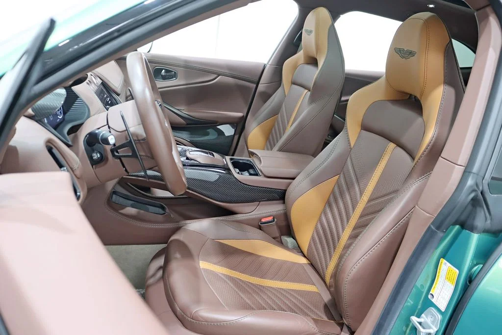 2023 Aston Martin DBX 707