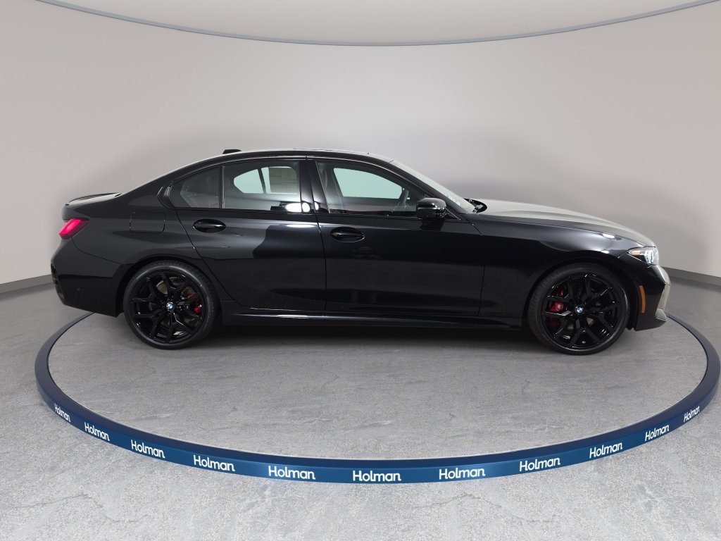 New 2026 Black Sapphire Metallic BMW 330i xDrive image 4
