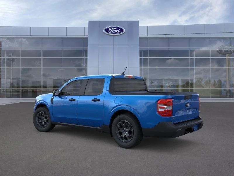 New 2026 Blue Ford XLT image 4
