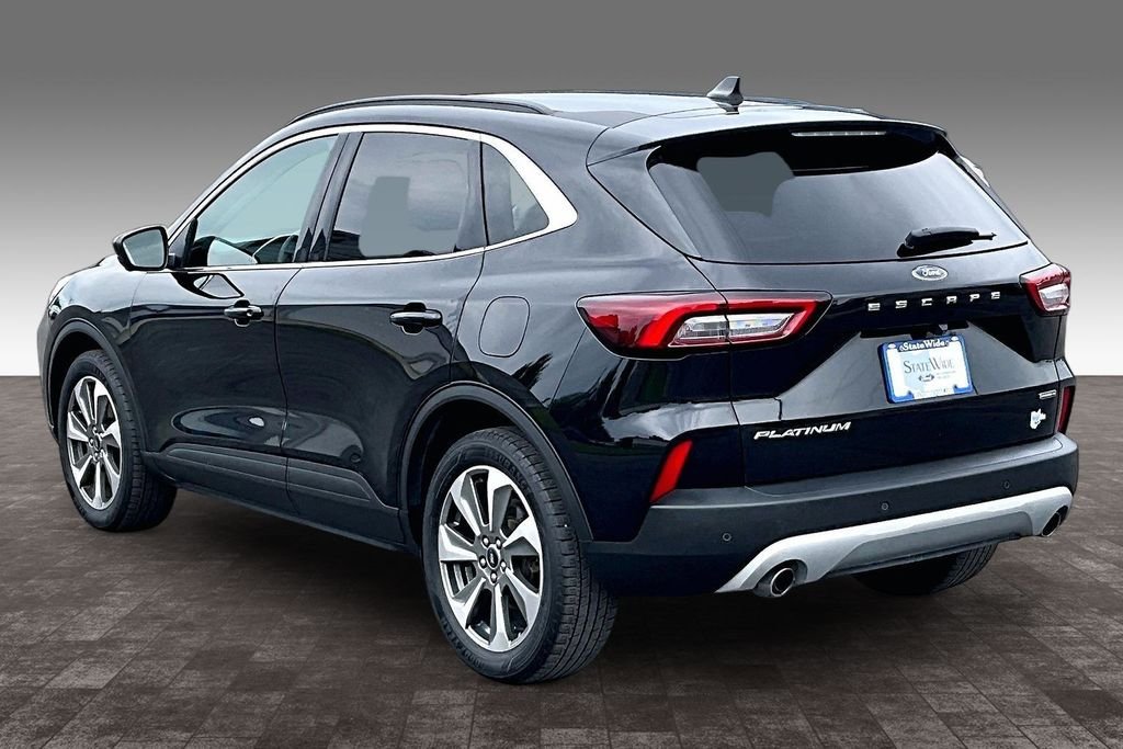 Used 2023 Black Metallic Ford Platinum image 25