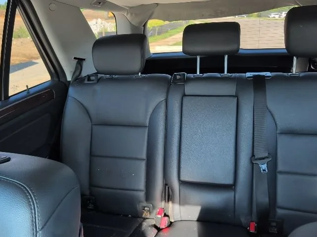 Used 2011  Mercedes-Benz ML 350 image 47