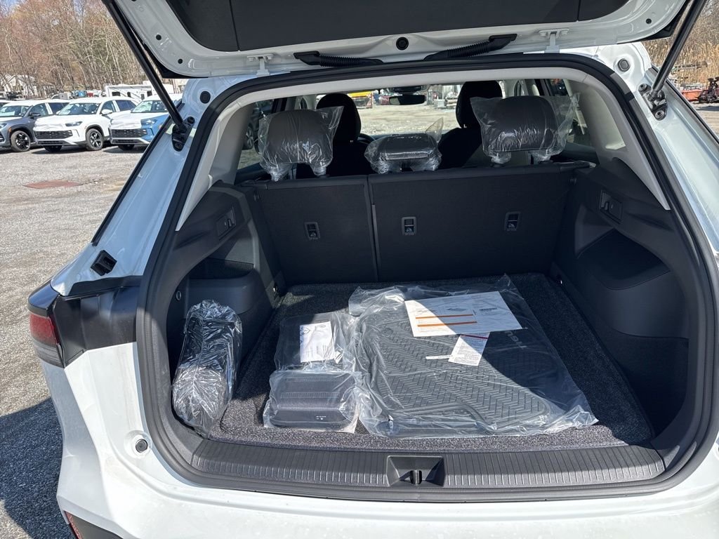 New 2025 White Volkswagen 2.0T S image 23