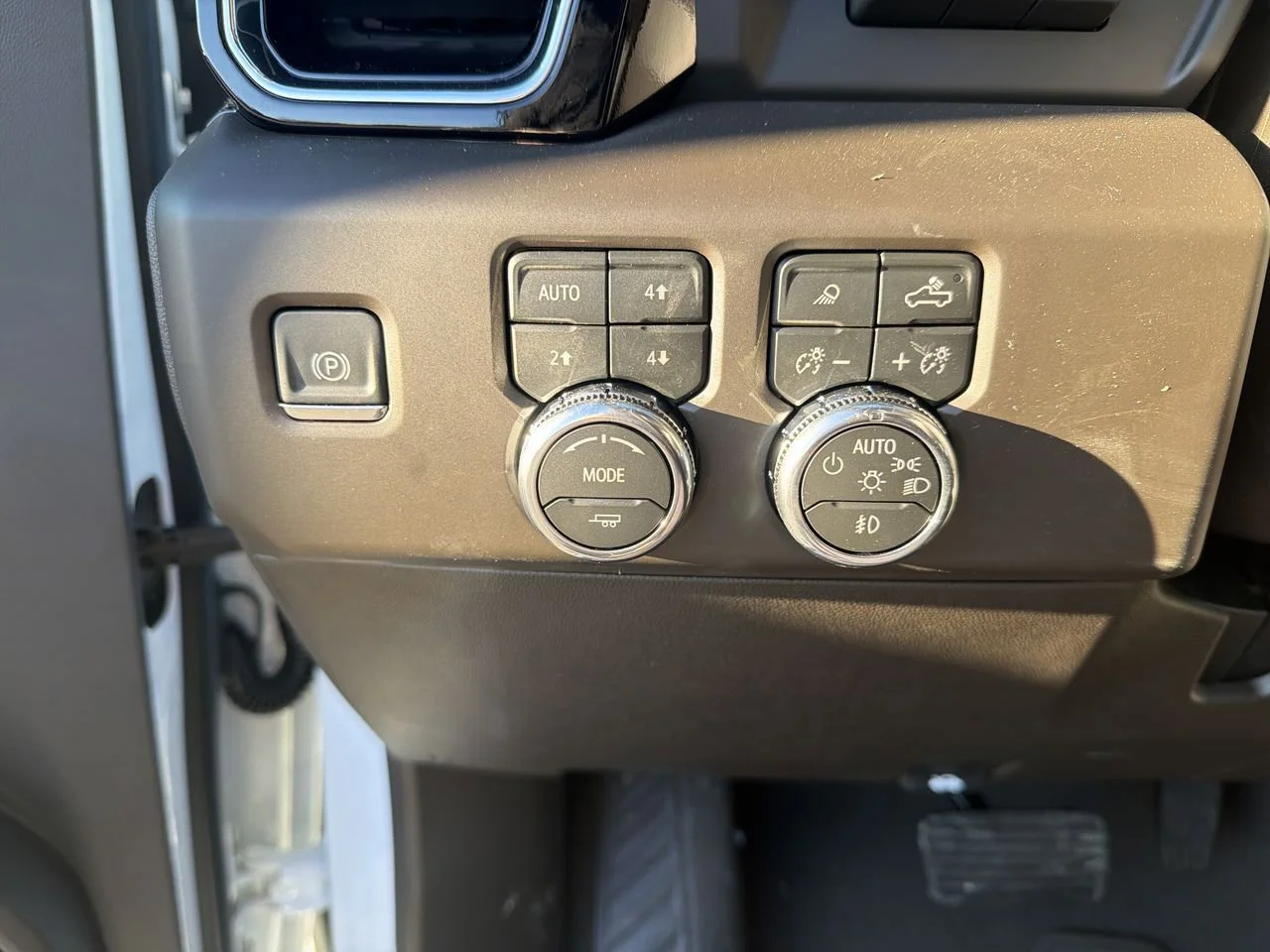 New 2026 Summit White GMC Denali image 15