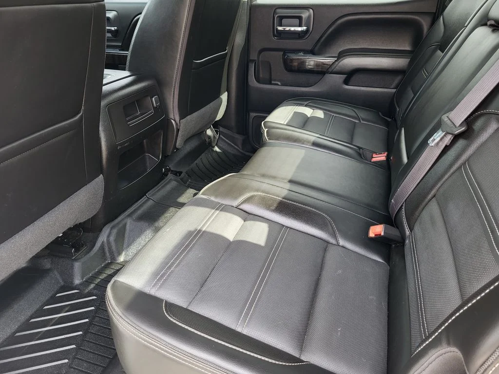 Used 2016 SUMMIT WHITE GMC Denali image 21