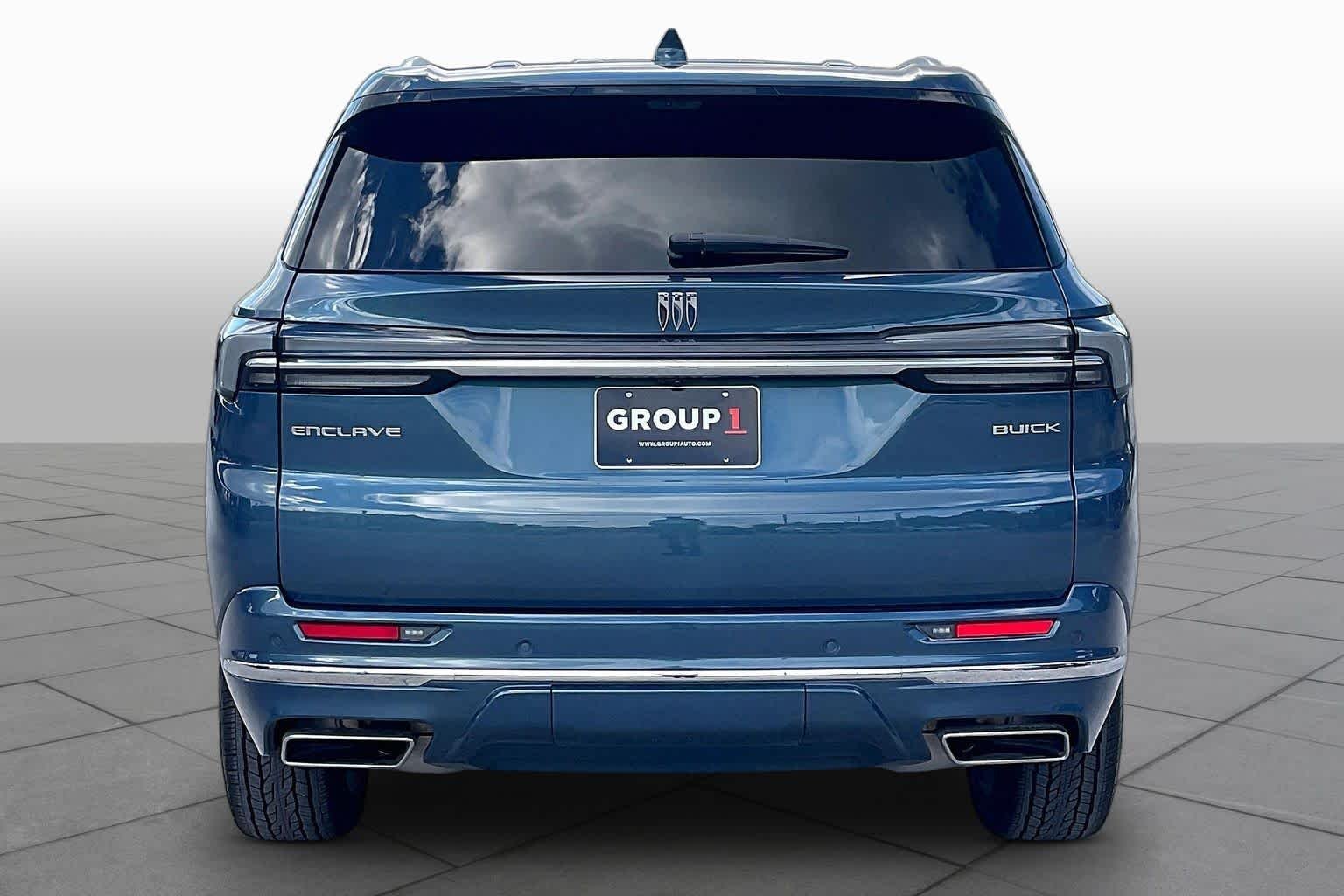 Used 2026 Ocean Blue Metallic Buick Avenir image 5