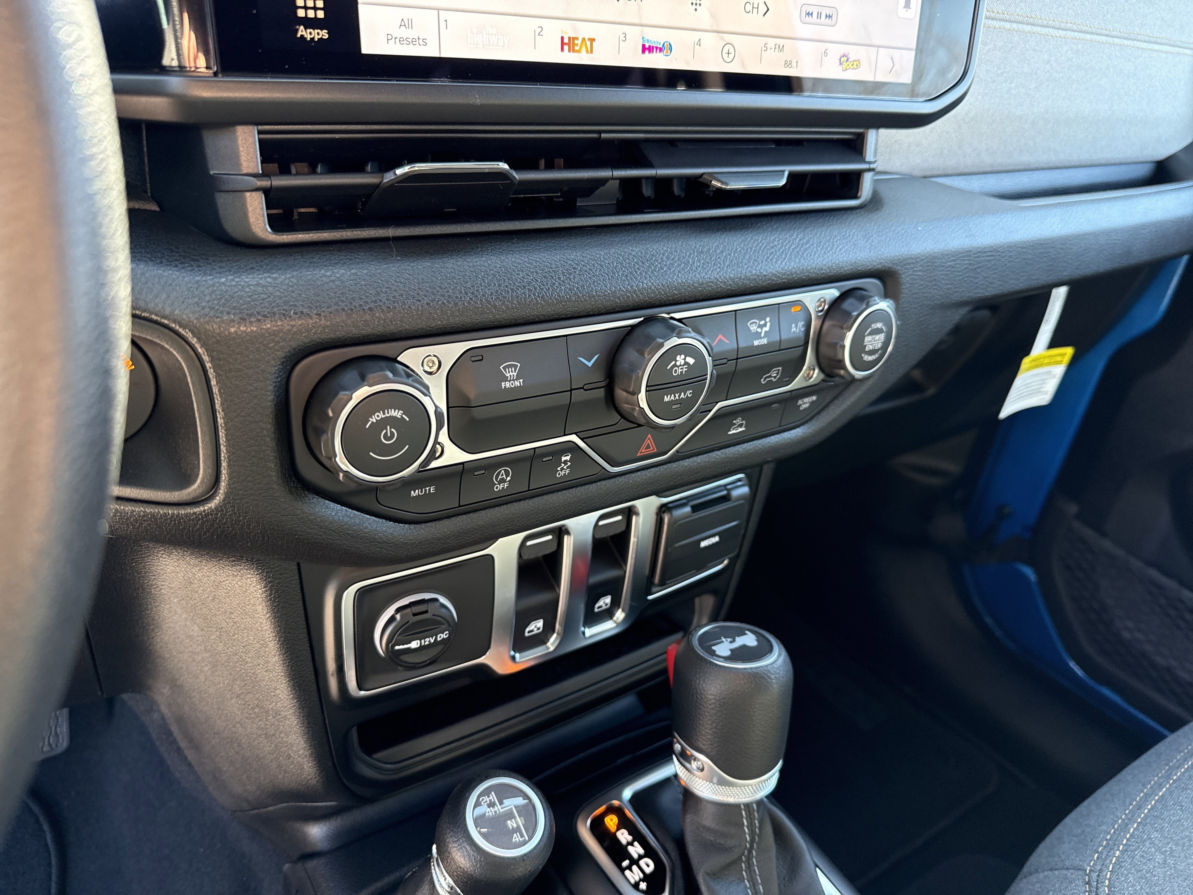 New 2026 Hydro Blue Pearlcoat Jeep Sport image 24