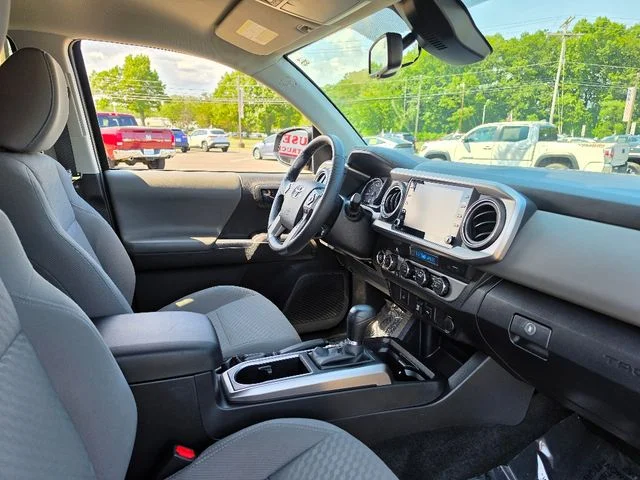 2023 Toyota Tacoma SR5 - Photo 11
