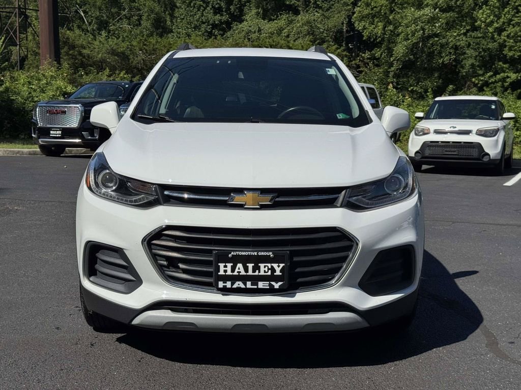 Used 2020 White Chevrolet LT image 26