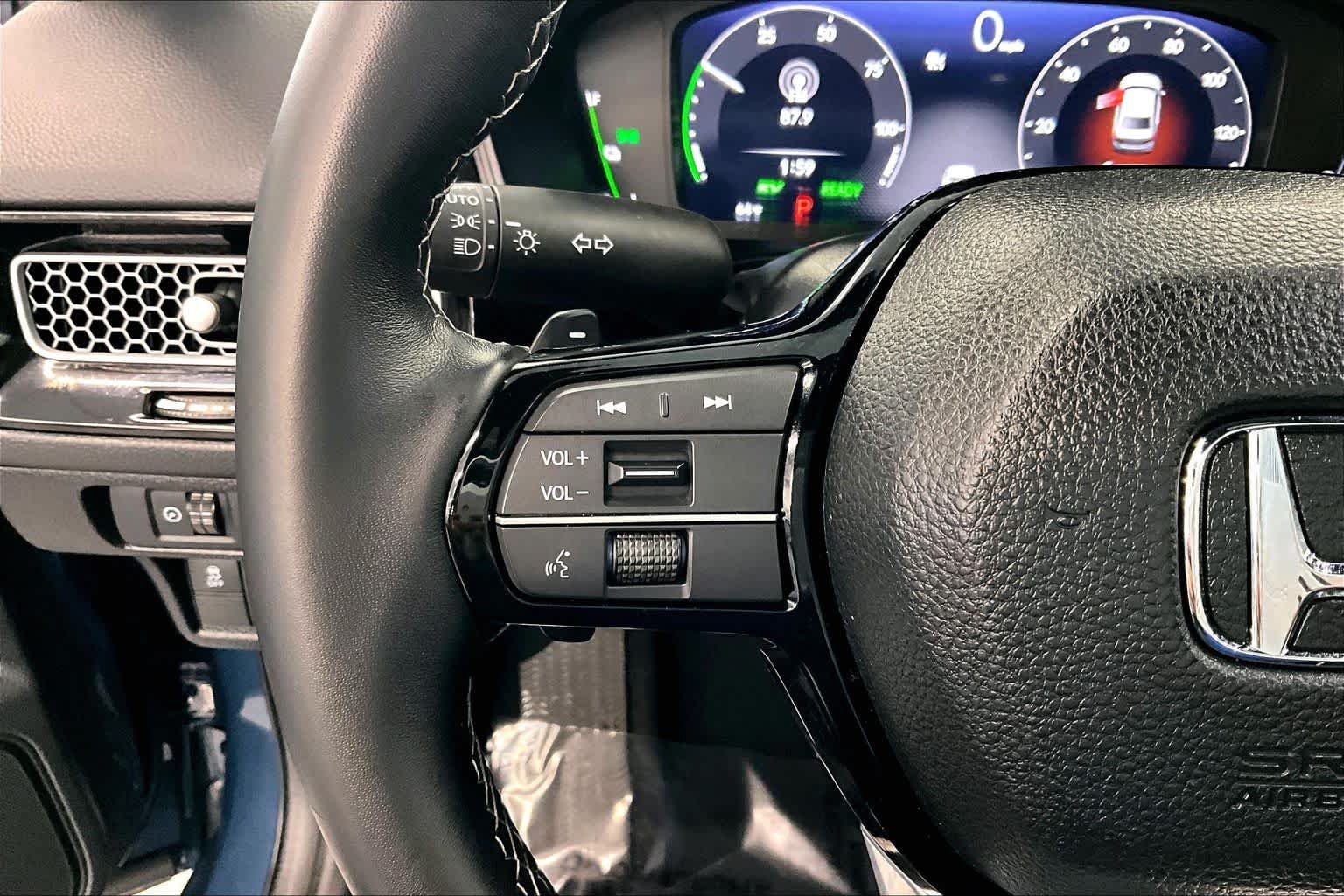 Used 2025 Blue Lagoon Pearl Honda Sport Touring image 24