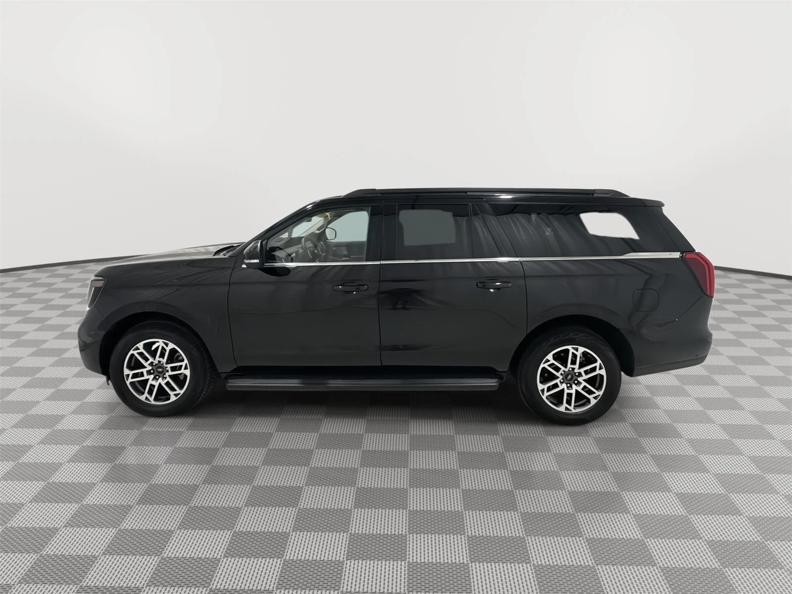 Used 2025 Ford Expedition Active with VIN 1FMJK1J89SEA18541 for sale in Alexandria, Minnesota