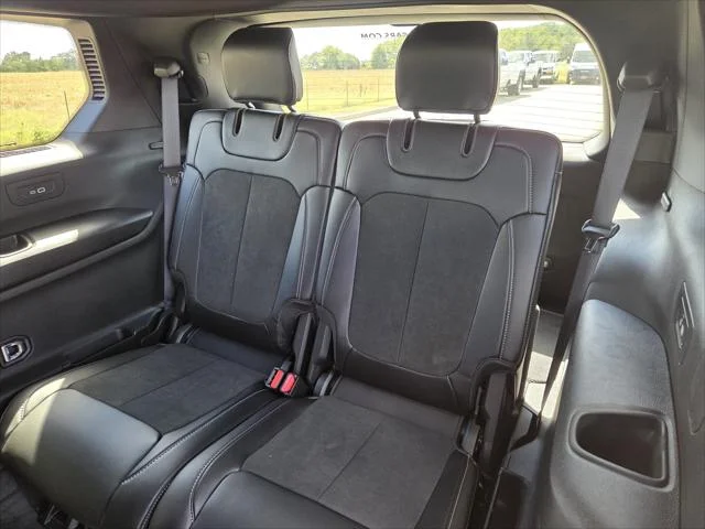 New 2027 Sting-Gray Clear-Coat Paint Jeep Laredo Altitude image 24