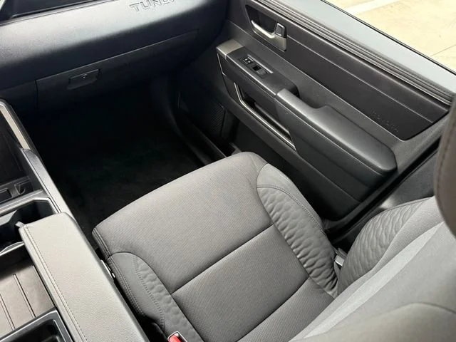 2024 Toyota Tundra SR5 - Photo 26