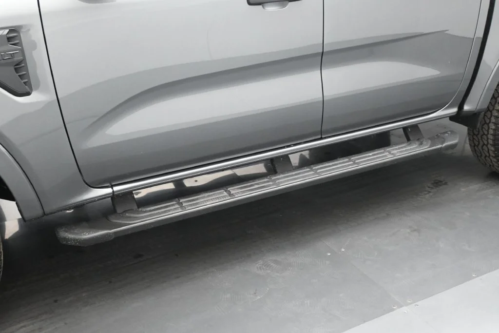 New 2026 Carbonized Gray Metallic Ford XLT image 22