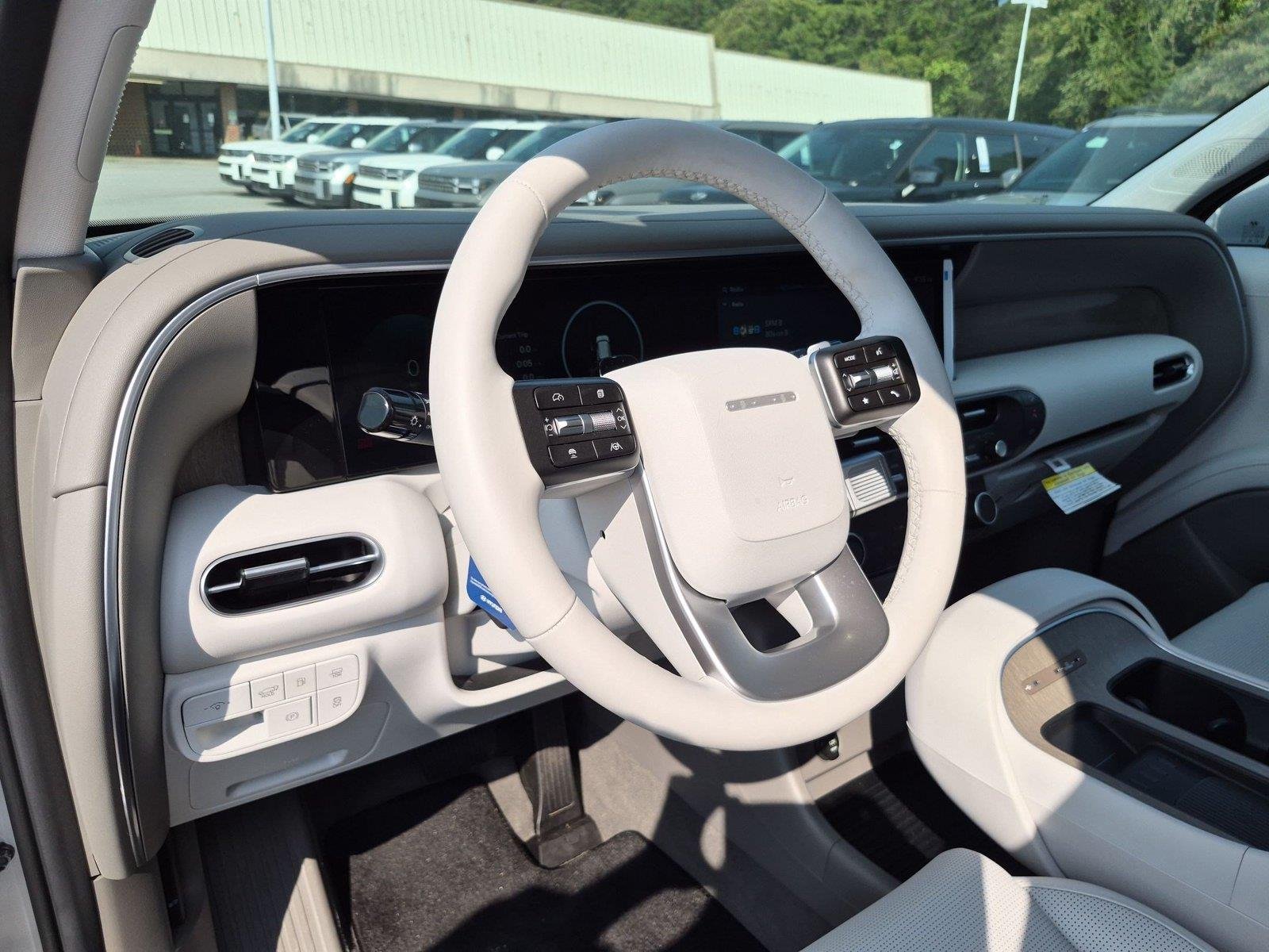 Used 2026 Typhoon Silver Metallic Hyundai SEL 8P image 18