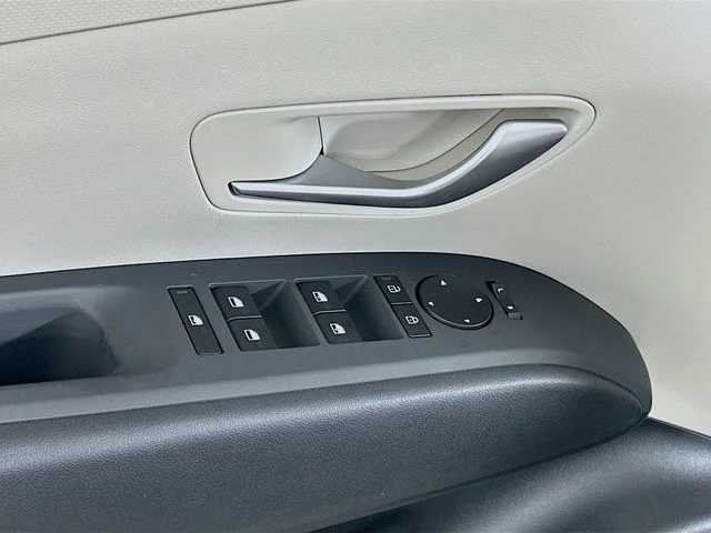 New 2026 Hyundai TUCSON SEL