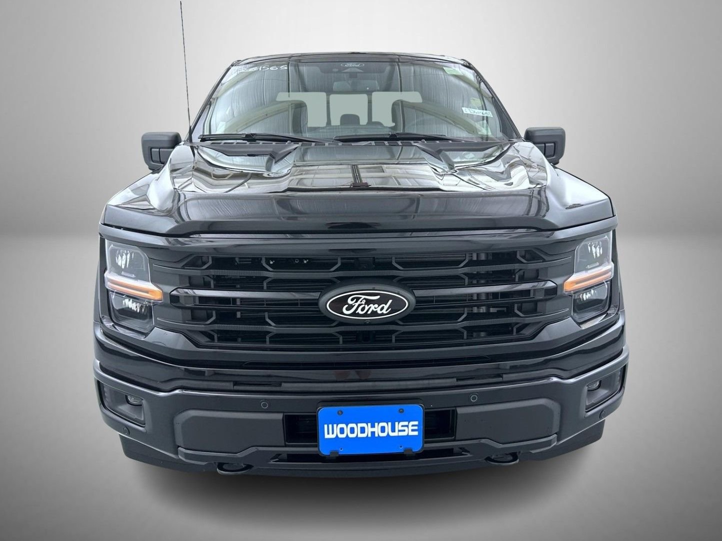 New 2026 Agate Black Metallic Ford XLT image 2