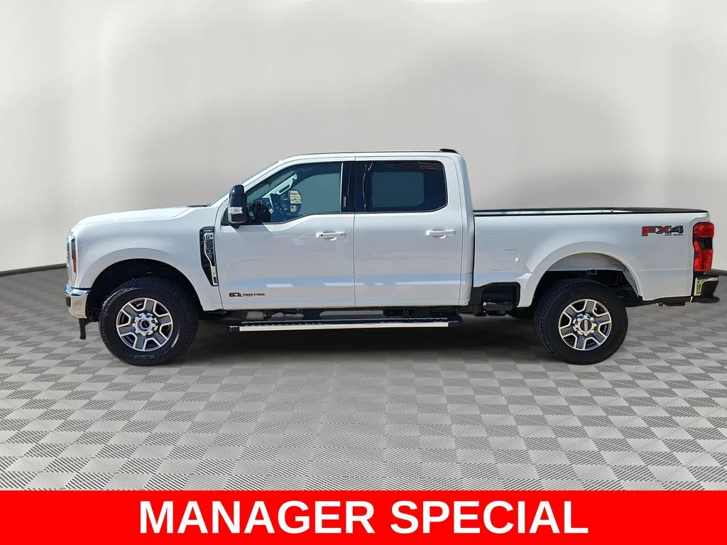 New 2026 Star White Metallic Tri-Coat Ford F-250® Platinum® image 6
