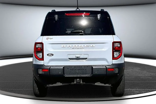 New 2026 White Ford Badlands image 4
