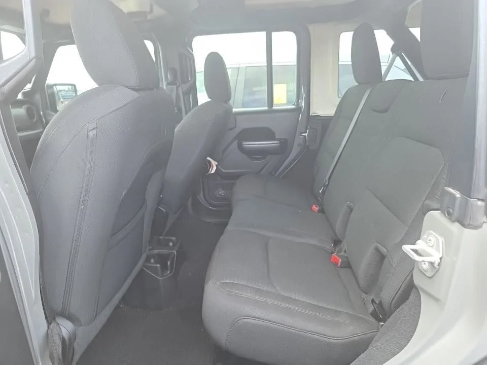 Used 2021 Gray Jeep Unlimited Willys image 9