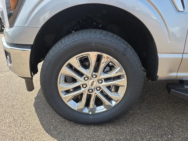 New 2026 Iconic Silver Metallic Ford Lariat® image 21
