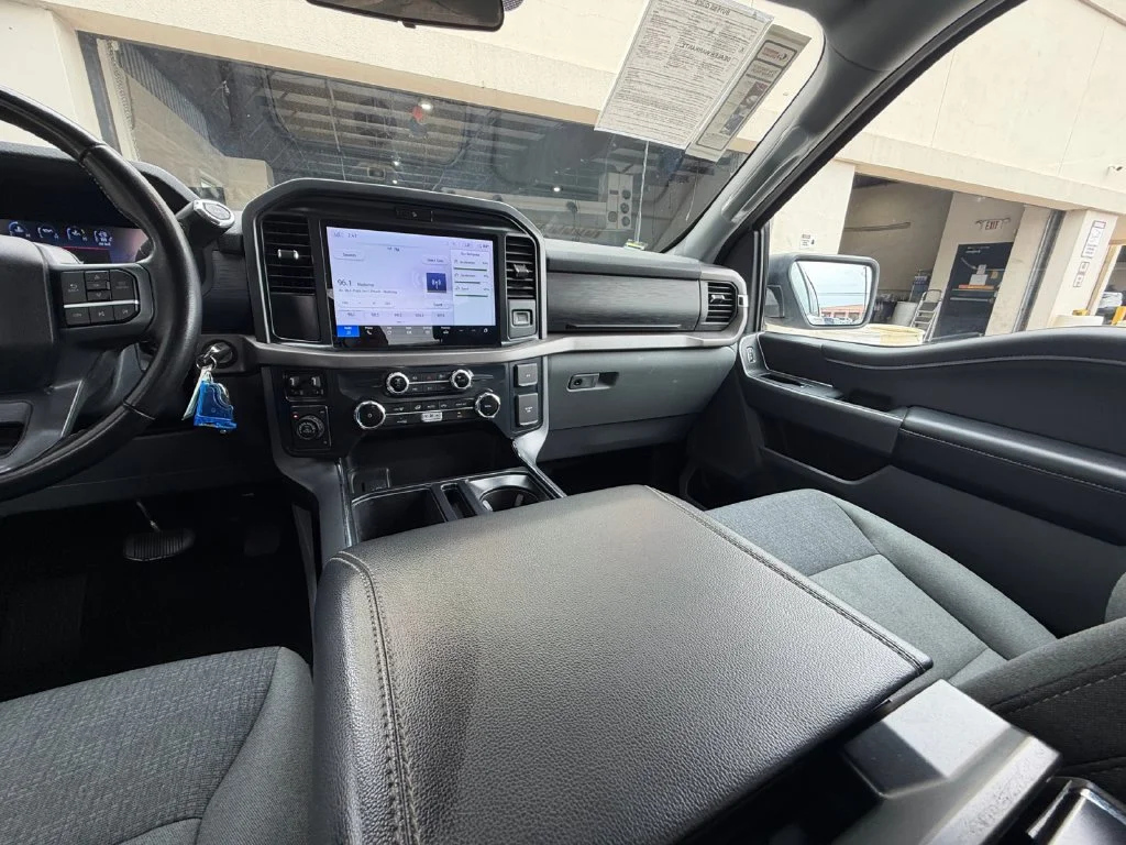 Used 2025 White Ford XLT image 15