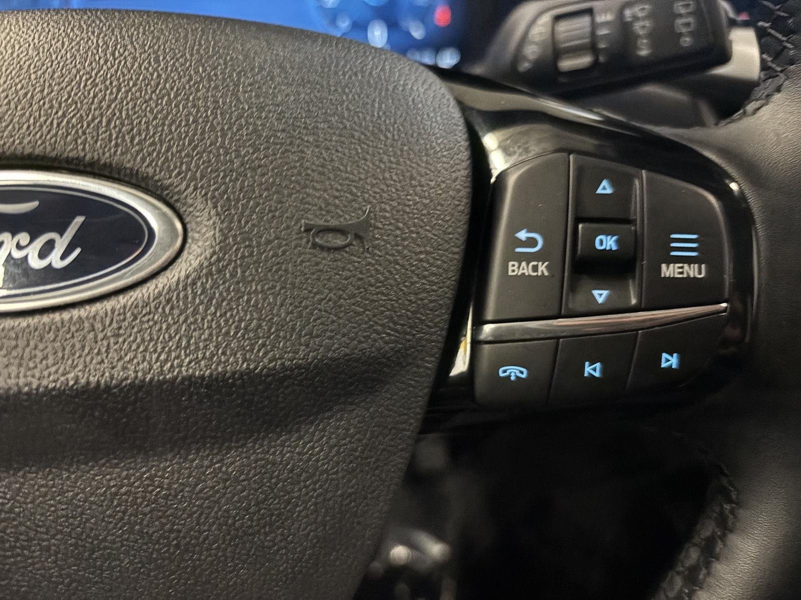Used 2025 Carbonized Gray Metallic Ford Platinum image 13