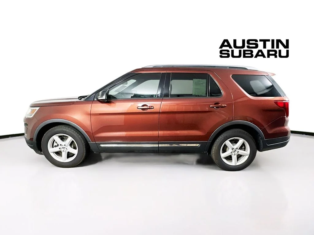 Used 2018 Red Ford XLT image 4