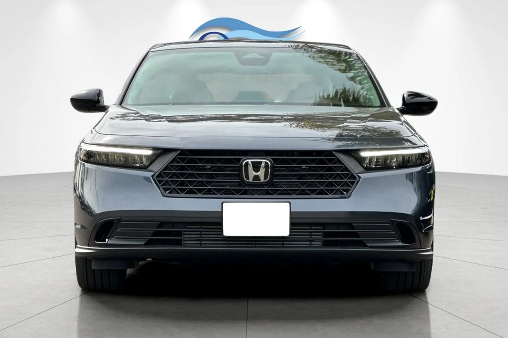 New 2026 Meteorite Gray Metallic Honda SE image 9