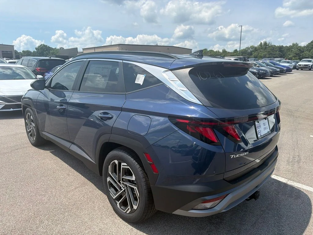 New 2026 Atlantis Blue Hyundai SEL image 3