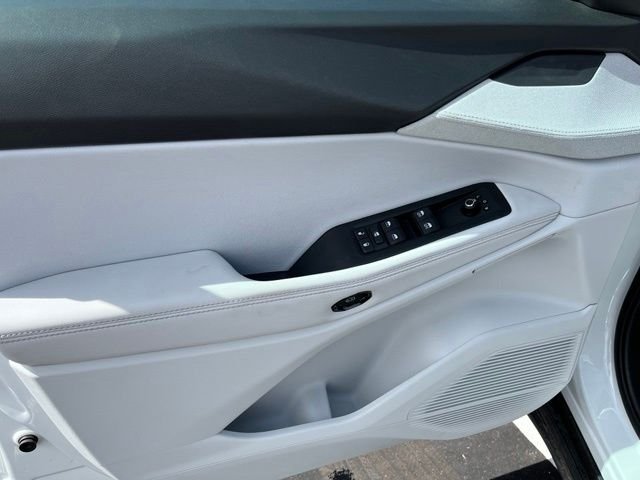New 2026 Bright White Clearcoat Jeep Laredo image 10