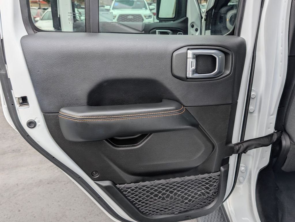 2024 Jeep Wrangler 4-Door Sahara - Photo 15