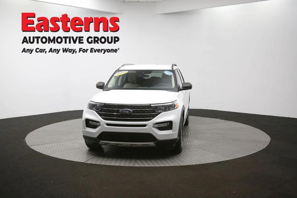 Used 2023 White Ford XLT image 51