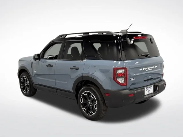 Used 2026 Gray Ford Outer Banks image 6