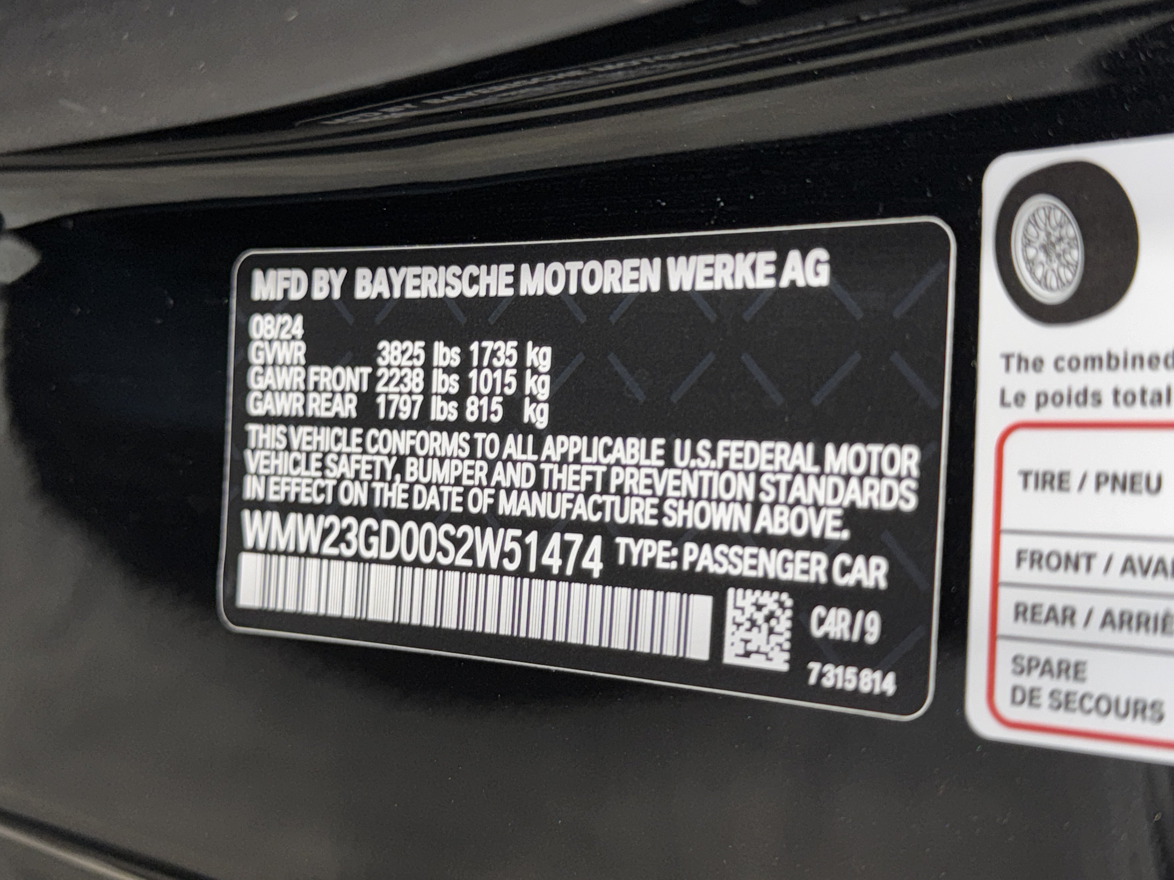 Certified Used 2025 Midnight Black II Metallic MINI Iconic image 33