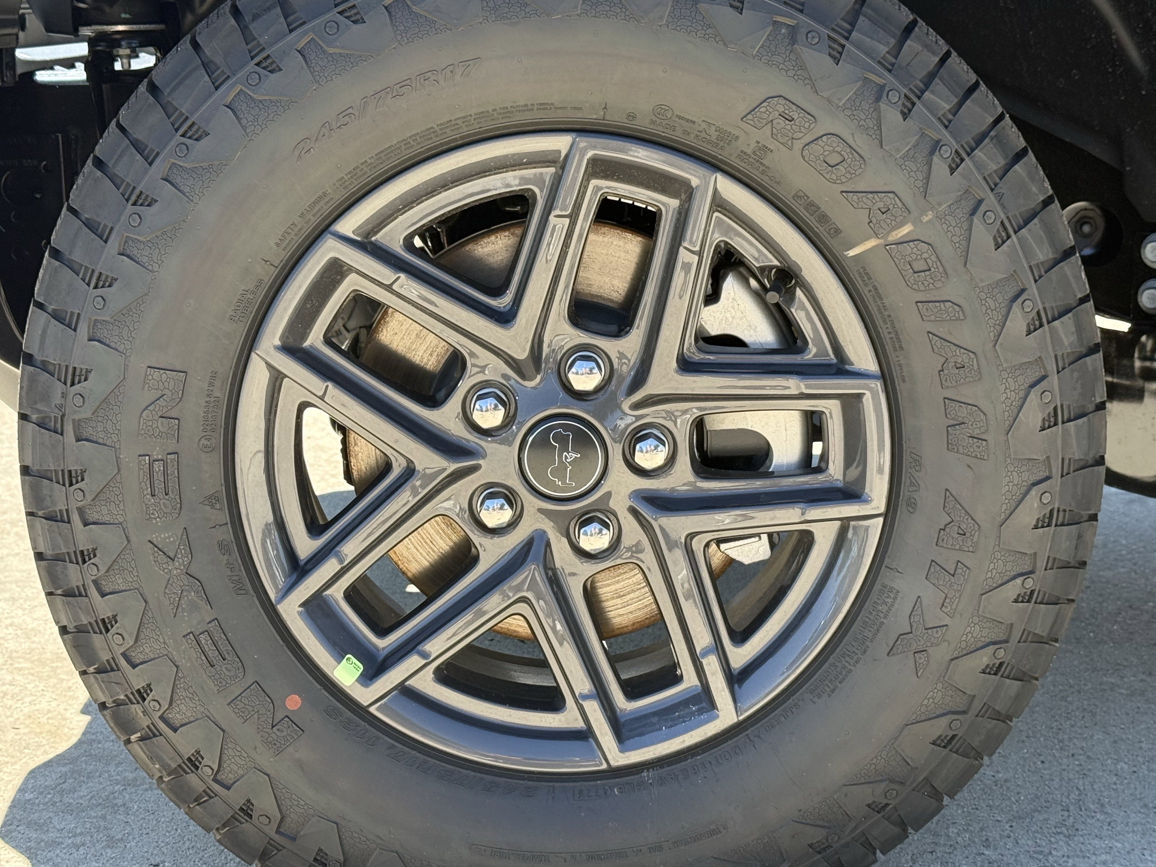 New 2026 Black Clear-Coat Exterior Paint Jeep Sport S image 8