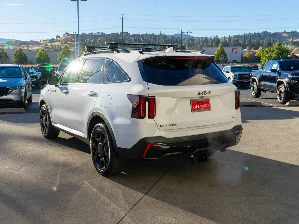 New 2026 Glacial White Pearl Kia X-Line EX AWD image 5