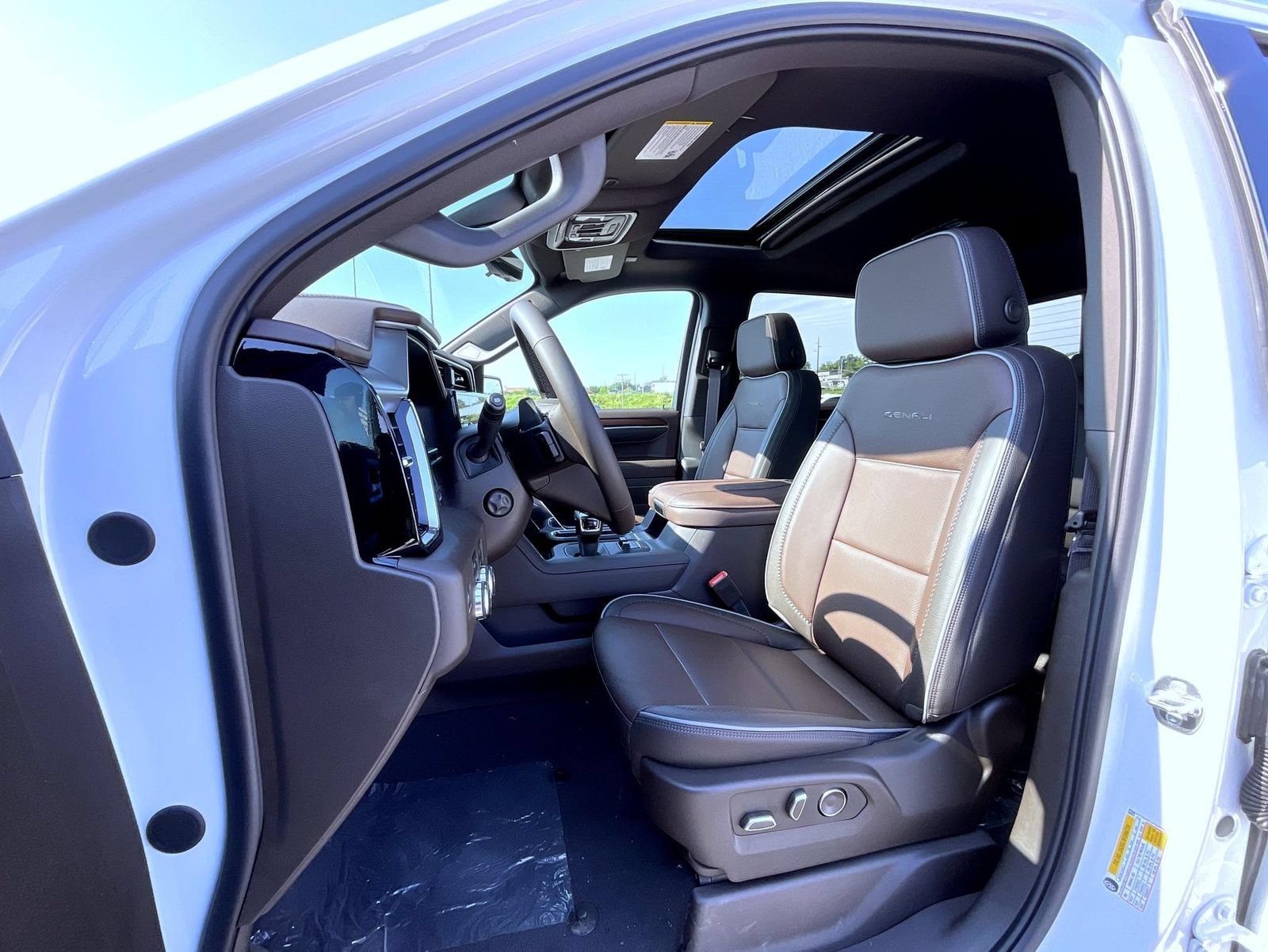 2026 GMC Sierra 1500 Denali - Photo 12