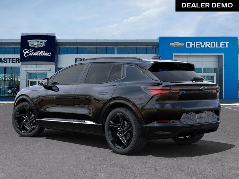 Used 2025  Chevrolet RS image 3