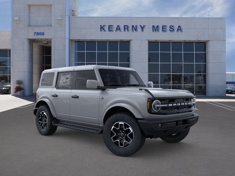 New 2026 Avalanche Gray Ford Outer Banks image 32