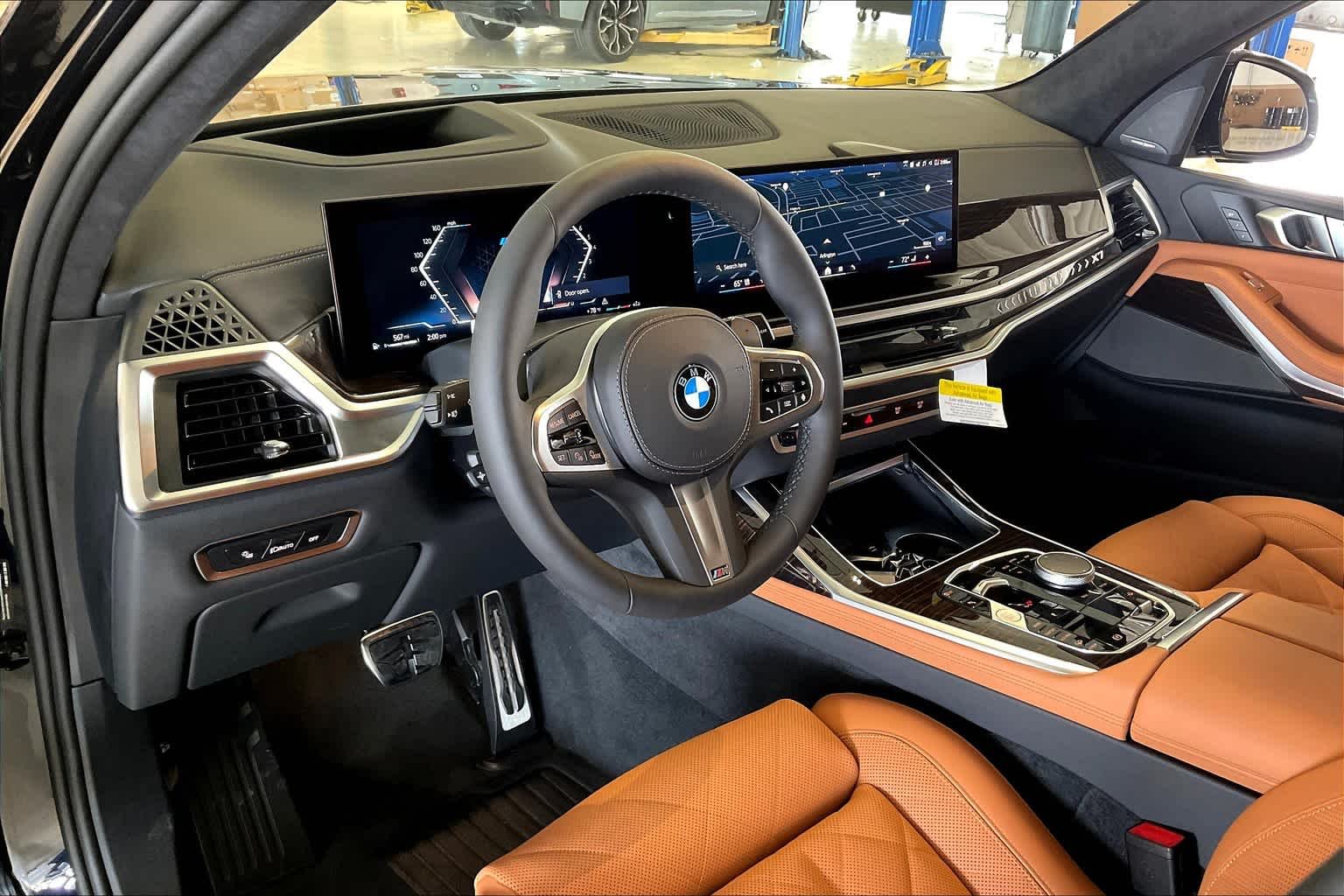 Used 2025 Carbon Black Metallic BMW xDrive40i image 8
